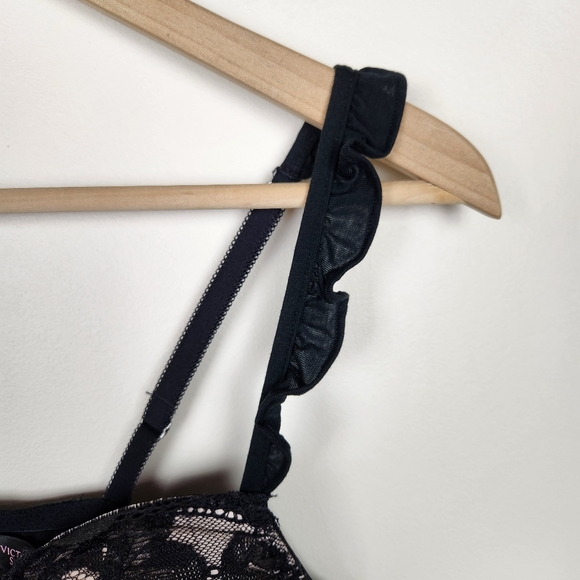 Victoria's Secret Black Lace Open Front Lingerie Teddie Sz 36C - Picture 4 of 12